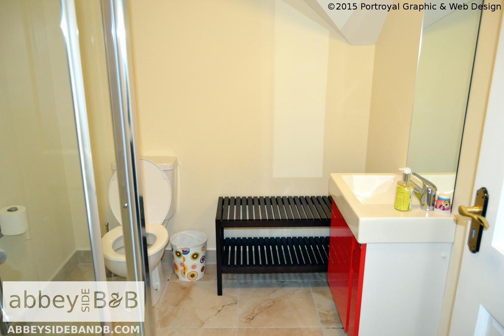 Abbeyside B&B Ballintober  Ngoại thất bức ảnh