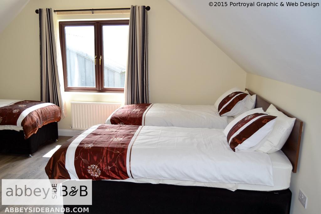 Abbeyside B&B Ballintober  Ngoại thất bức ảnh